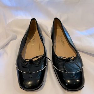CHANEL ballet flats small heel size 37 1/2- size 6
